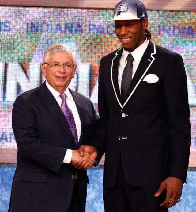 西汉姆联官方：帕奎塔的涉赌指控被撤销，俱乐部不作其他评论（西汉姆联官宣：帕奎塔涉赌指控撤销，俱乐部不再置评）