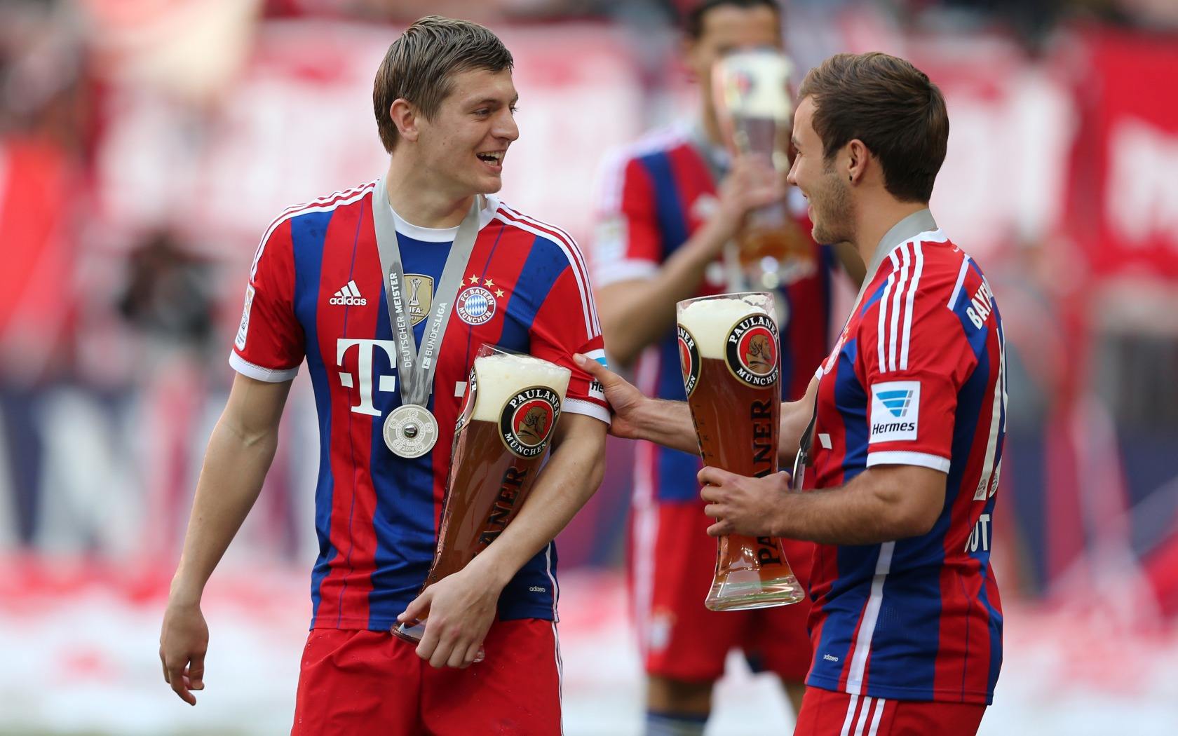 亚历山大阿诺德重回安菲尔德被狂嘘你怎么看？（亚历山大阿诺德重返安菲尔德遭满场嘘声，该如何解读？）