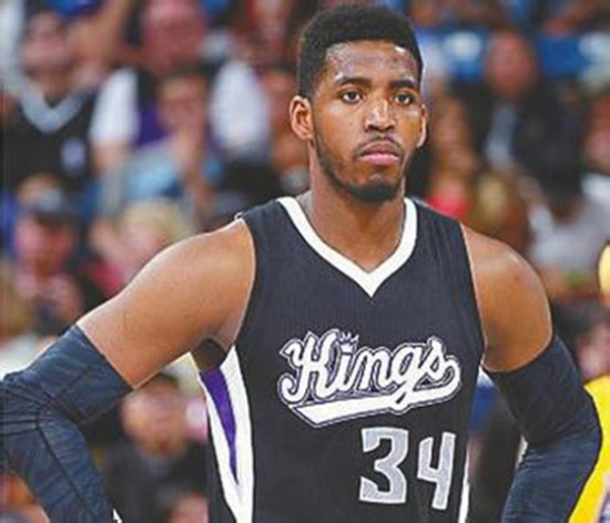 传记作者：亚马尔早期对莱万很不满，后来明白对方是想帮自己（传记作者：亚马尔曾对莱万不满，后知其为善意相助）