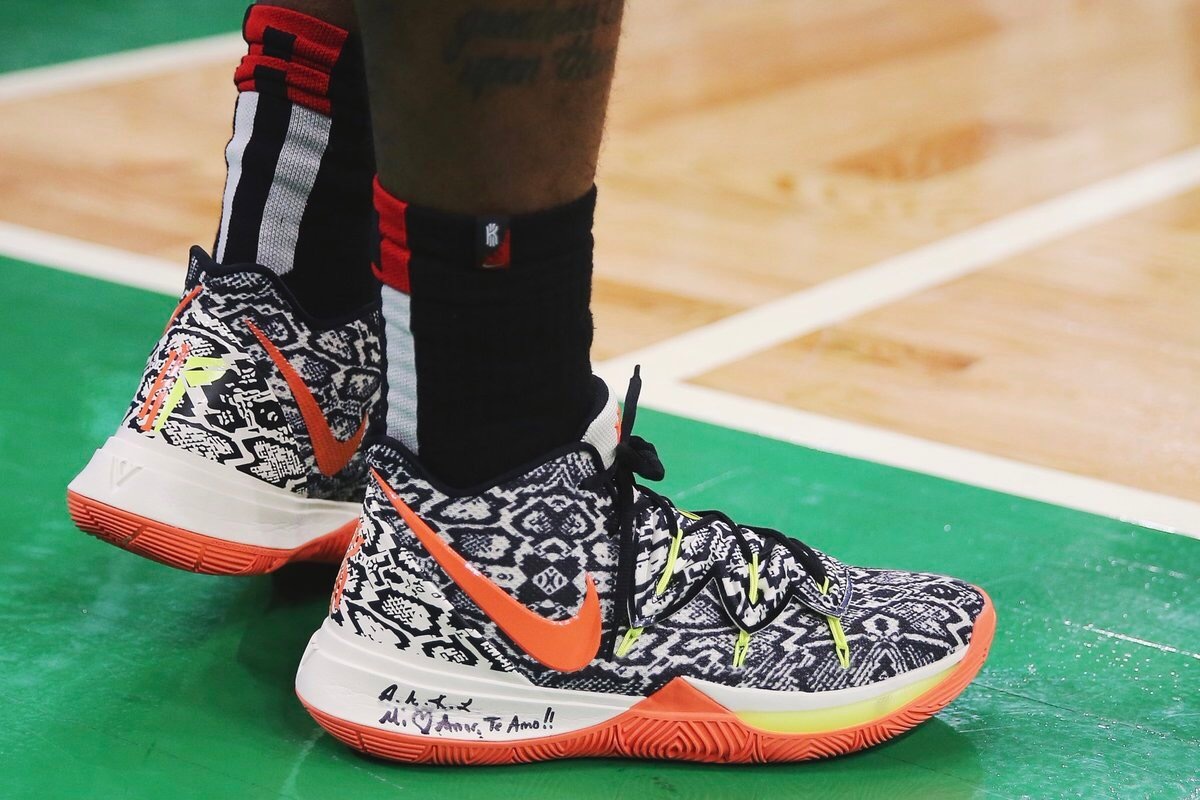 津媒：李嗣镕又帅又能打，首秀4分钟进球排名津门虎队史第一（津媒：李嗣镕颜值实力兼具，首秀4分钟破门位列津门虎队史第一）