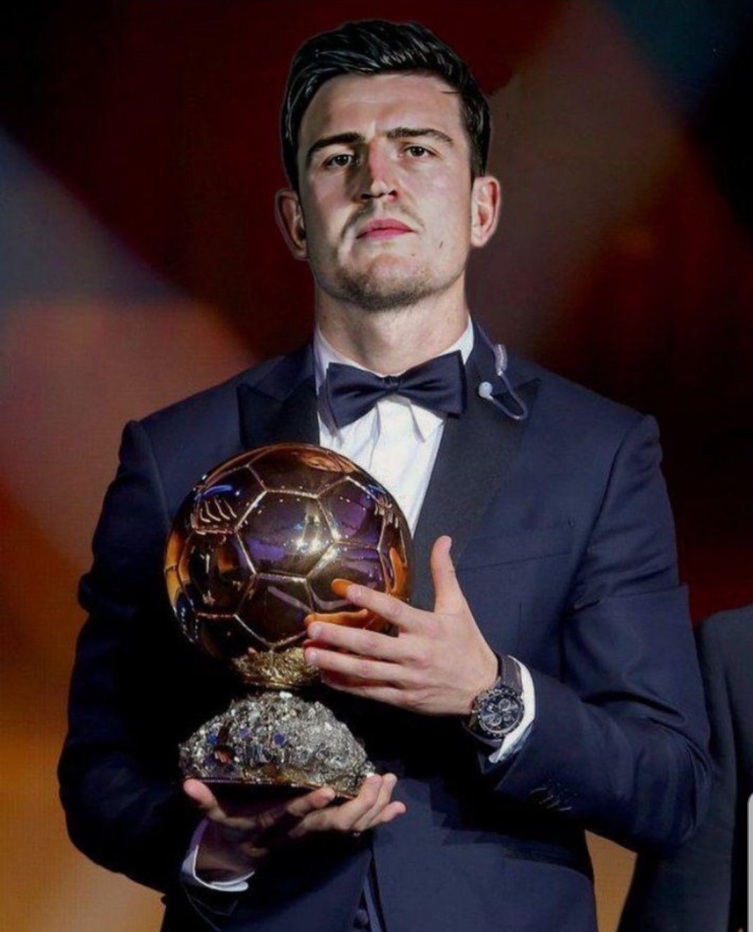 王晓龙：在西班牙踢球竞争很大，缺乏学习和社交能力会很困难