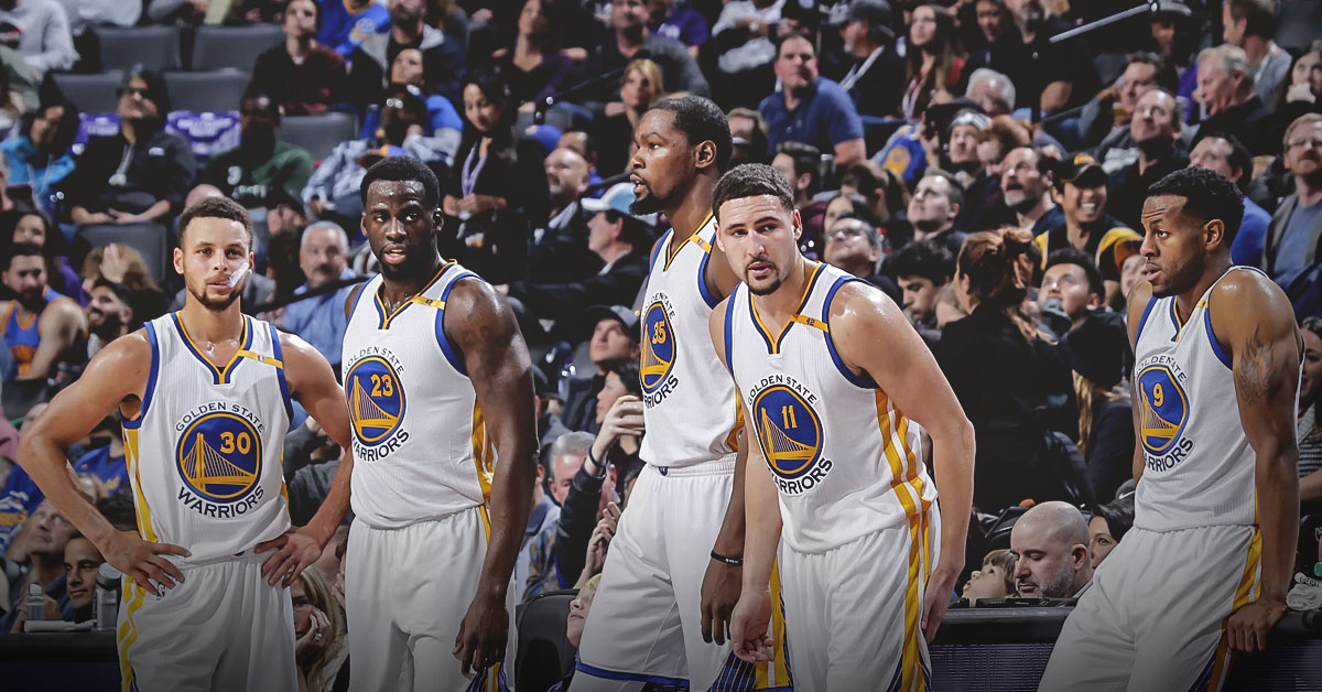 里程碑，国安后卫李磊已代表中国俱乐部出战300场比赛（国安后卫李磊迎来职业里程碑：代表中国俱乐部出场300次）