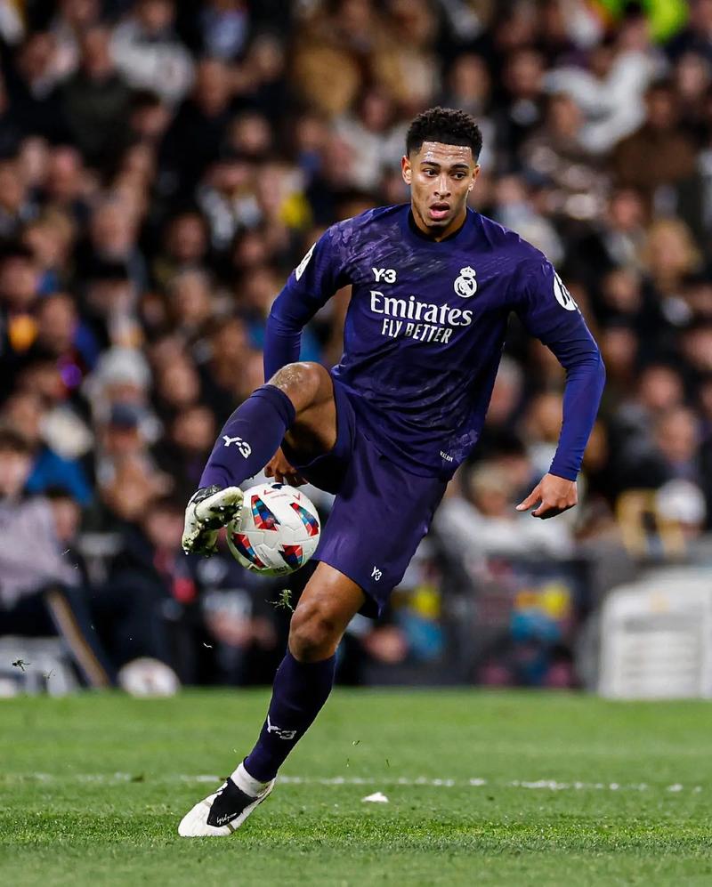 日职联战报：柏太阳神1-0町田泽维亚，仍一分之差无缘冠军（日职联战况：柏太阳神1-0町田泽维亚，仍差一分未能问鼎）