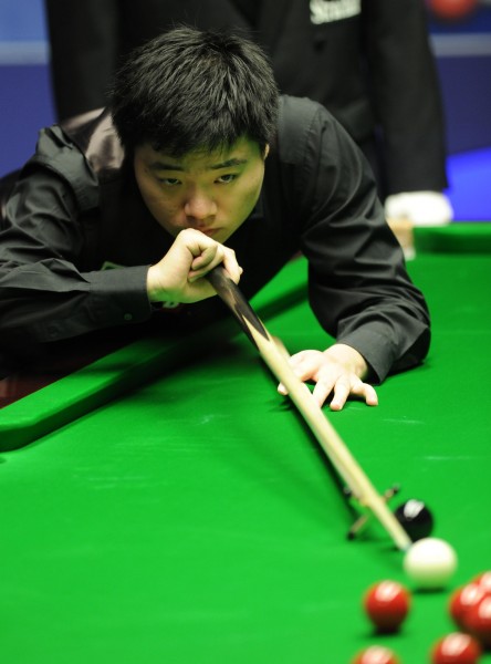 但却不断揭 但却不断揭